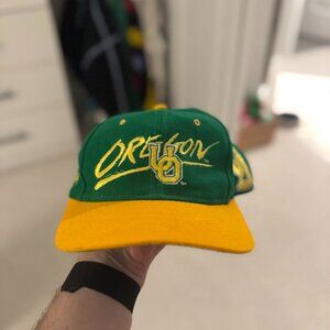 *RARE & VINTAGE* University of Oregon Ducks Snapback / Hat Signatures Sportswear